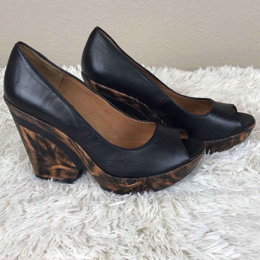 Sofft Black Leather Peep-Toe Wedge Pumps with Brown Marbled Platform